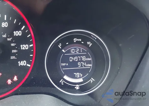 2018 Honda Hr-V Lx z USA, uszkodzony, nr VIN 3CZRU5H30JM722097